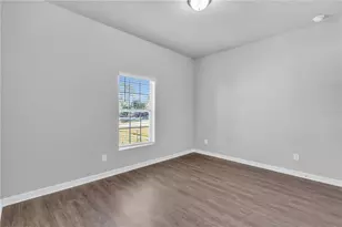 5289 Gillot Blvd, Port Charlotte, FL 33981 - Photo 11