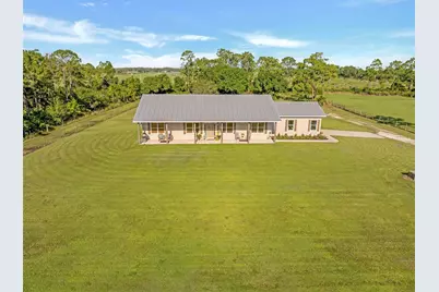 99 Trader Road, Labelle, FL 33935 - Photo 9