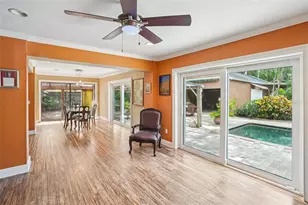 3000 Dartmouth Ave N, Saint Petersburg, FL 33713 - Photo 11