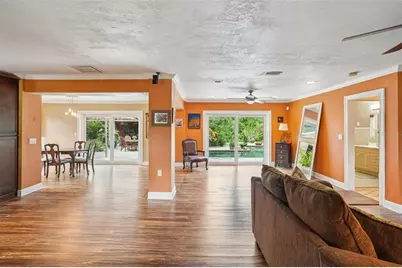 3000 Dartmouth Avenue N, Saint Petersburg, FL 33713 - Photo 9