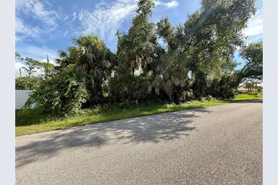 16046 Galena Ave, Port Charlotte, FL 33954 - Photo 5