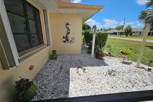 2298 Cedarwood St, Port Charlotte, FL 33948 - Photo 9