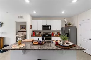 5888 Arlington River Dr., Lakeland, FL 33811 - Photo 3