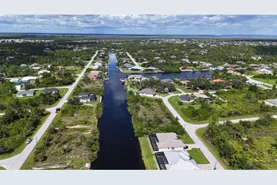 8528 Santa Cruz Drive, Port Charlotte, FL 33981 - Photo 9