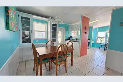 9103 34th Avenue E, Palmetto, FL 34221 - Photo 17