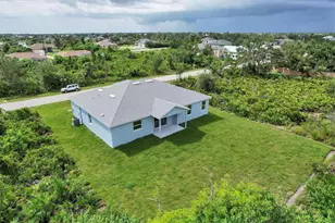 9245 Zorn St, Port Charlotte, FL 33981 - Photo 41