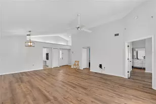 789 Harrington Lake Dr N, Venice, FL 34293 - Photo 11