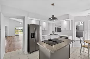 789 Harrington Lake Dr N, Venice, FL 34293 - Photo 5