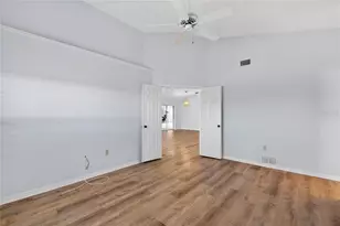 789 Harrington Lake Dr N, Venice, FL 34293 - Photo 13