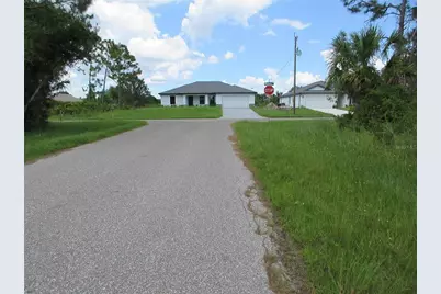 12180 Shellnut Avenue, Port Charlotte, FL 33981 - Photo 5