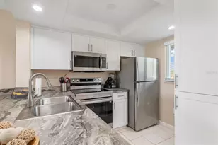 12538 SW Kingsway Cir, Lake Suzy, FL 34269 - Photo 13