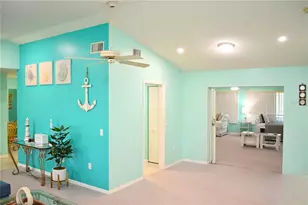 285 Mark Twain Ln, Rotonda West, FL 33947 - Photo 13