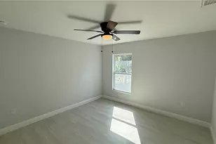 7052 Legion St, Port Charlotte, FL 33981 - Photo 9