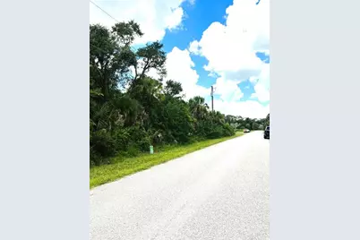 323 Canora Drive, Port Charlotte, FL 33954 - Photo 3