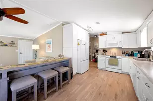 4300 Riverside Dr, Punta Gorda, FL 33982 - Photo 9