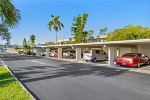 2437 Harbor Blvd, Port Charlotte, FL 33952 - Photo 15