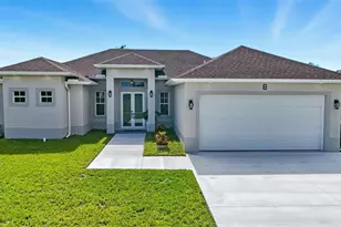 8 Beacon Dr, Placida, FL 33946 - Photo 1