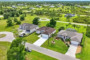 8 Beacon Dr, Placida, FL 33946 - Photo 41