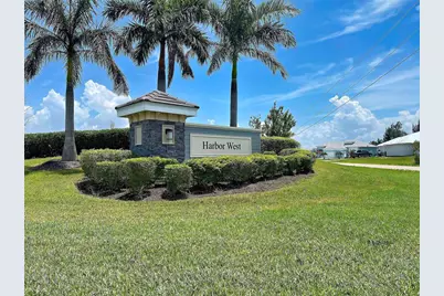 15240 Spanish Point Drive, Port Charlotte, FL 33981 - Photo 31