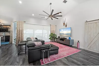 5117 Collingswood Boulevard, Port Charlotte, FL 33948 - Photo 17