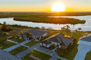 5117 Collingswood Blvd, Port Charlotte, FL 33948 - Photo 7