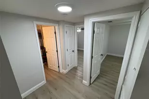 972 Ponderosa Rd, Venice, FL 34293 - Photo 7