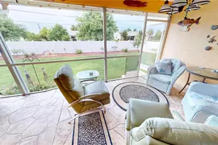 18319 Arapahoe Cir, Port Charlotte, FL 33948 - Photo 9