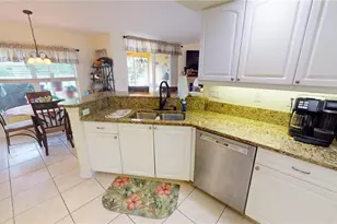 18319 Arapahoe Cir, Port Charlotte, FL 33948 - Photo 17