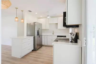 213 W McKenzie Street, Punta Gorda, FL 33950 - Photo 3