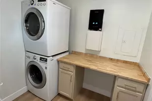 213 W McKenzie St, Punta Gorda, FL 33950 - Photo 11