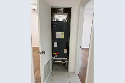 6418 W Paris Street, Tampa, FL 33634 - Photo 9