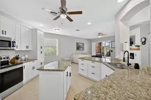 11945 Country Day Cir, Fort Myers, FL 33913 - Photo 5
