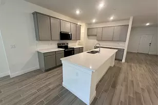 24 Ballard Ln, Palm Coast, FL 32137 - Photo 3