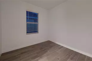 8086 Shr Lk Dr, Englewood, FL 34224 - Photo 9