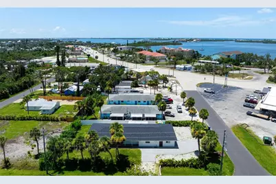 101 Riverview Avenue, Englewood, FL 34223 - Photo 5