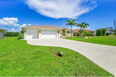 233 Fairway Road, Rotonda West, FL 33947 - Photo 3