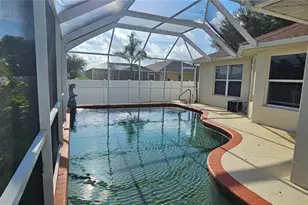 1923 SW 26th St, Cape Coral, FL 33914 - Photo 5