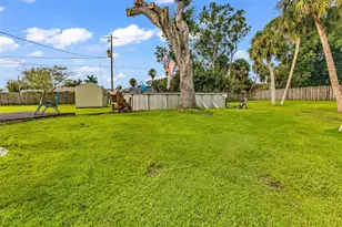 20347 Mt Prospect Ave, Port Charlotte, FL 33952 - Photo 29