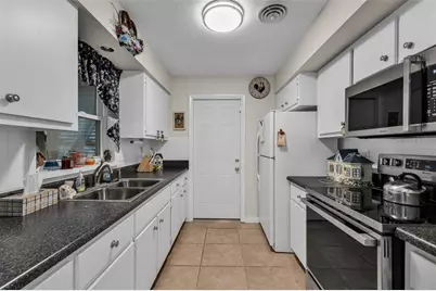 20347 Mount Prospect Avenue, Port Charlotte, FL 33952 - Photo 11