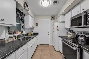 20347 Mt Prospect Ave, Port Charlotte, FL 33952 - Photo 11