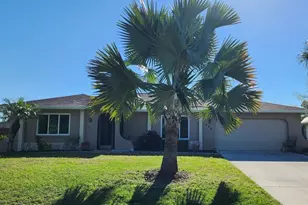 538 Grenada St, Port Charlotte, FL 33948 - Photo 3