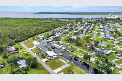 4177 Hollis Avenue, Port Charlotte, FL 33953 - Photo 11