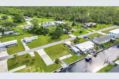 4177 Hollis Avenue, Port Charlotte, FL 33953 - Photo 17
