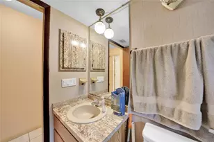 1074 Darby Dr NW, Port Charlotte, FL 33948 - Photo 31