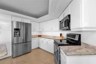 888 Boulevard of the Arts, Sarasota, FL 34236 - Photo 27