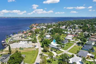 6923 Old Whiskey Creek Dr, Fort Myers, FL 33919 - Photo 43