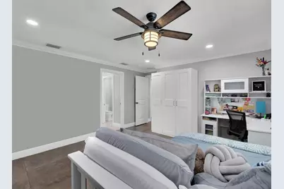 6923 Old Whiskey Creek Drive, Fort Myers, FL 33919 - Photo 23