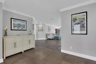 6923 Old Whiskey Creek Dr, Fort Myers, FL 33919 - Photo 5