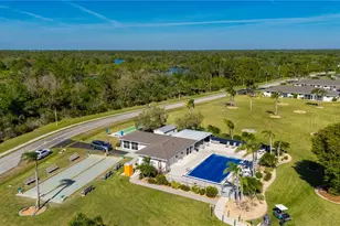 12538 SW Kingsway Cir, Lake Suzy, FL 34269 - Photo 23