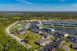 12538 SW Kingsway Cir, Lake Suzy, FL 34269 - Photo 17